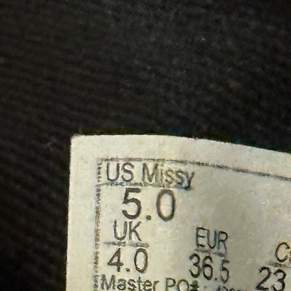 VANS Ward Sneaker Black Purple Floral Girls Size 5 - Picture 10 of 11